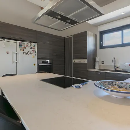 L'escale Cote Bleue & Classee 4 Etoiles Villa *